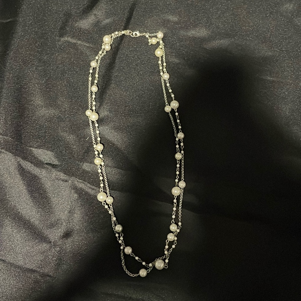 Women’s necklace